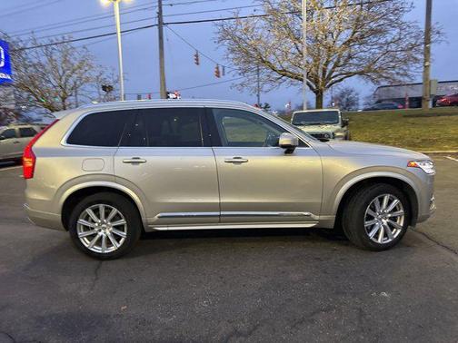 2016 Volvo XC90 T6 Inscription