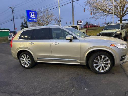 2016 Volvo XC90 T6 Inscription
