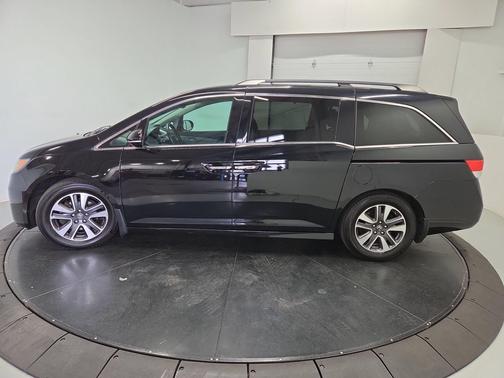 Crystal Black Pearl 2015 Honda Odyssey Touring Elite