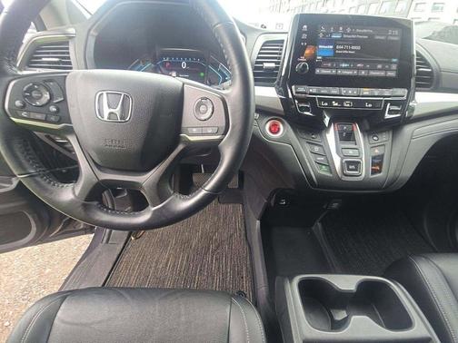Gray 2023 Honda Odyssey EX-L
