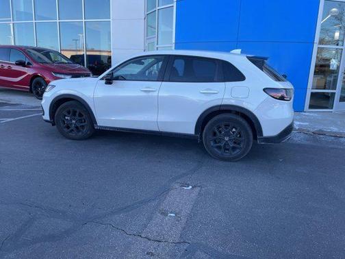 2025 Honda HR-V AWD Sport