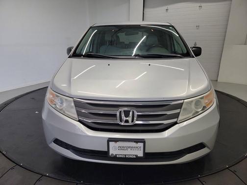 Polished Metal Metallic 2013 Honda Odyssey LX