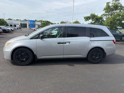 Polished Metal Metallic 2013 Honda Odyssey LX