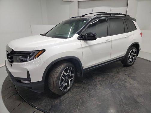 2023 Honda Passport AWD Elite