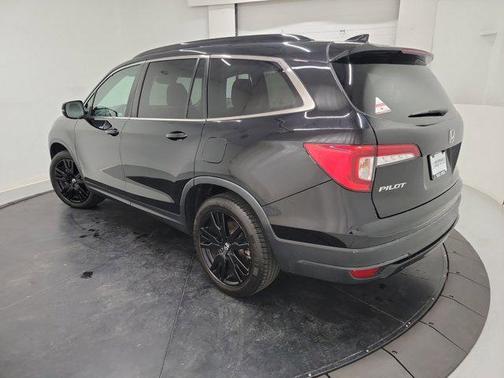 Crystal Black Pearl 2022 Honda Pilot 2WD Special Edition