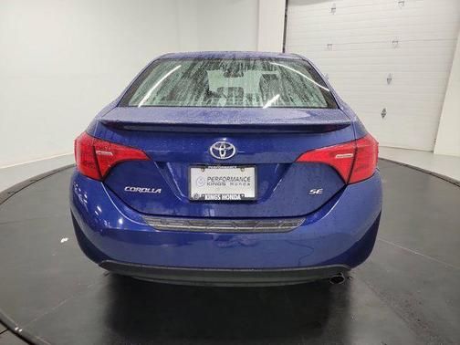Blue Crush Metallic 2017 Toyota Corolla SE