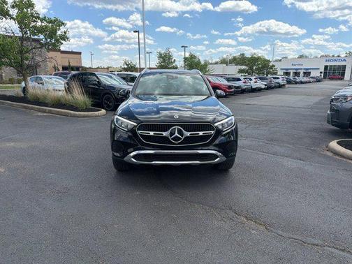 Black 2024 Mercedes-Benz GLC 300 4MATIC