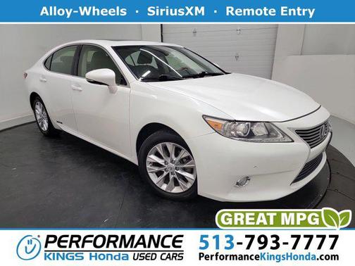 Starfire Pearl 2013 Lexus ES 300h Base