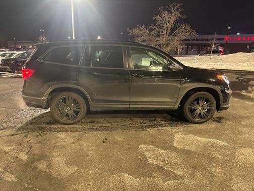 2022 Honda Pilot AWD Special Edition