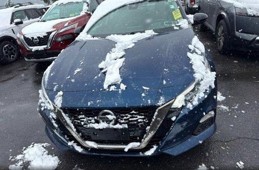 2020 Nissan Altima SR FWD