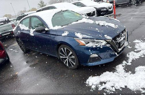 2020 Nissan Altima SR FWD