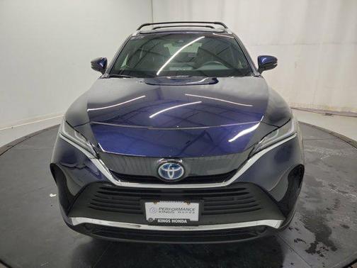 2022 Toyota Venza XLE