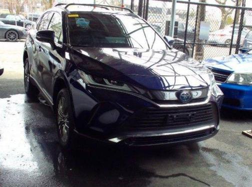 2022 Toyota Venza XLE