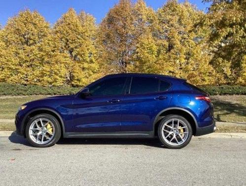 2019 Alfa Romeo Stelvio Ti Sport