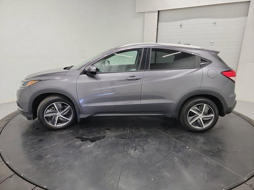 Modern Steel Metallic 2021 Honda HR-V EX-L