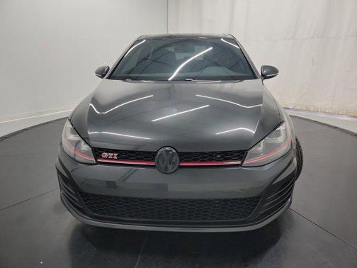 2016 Volkswagen Golf GTI 2.0T SE 2-Door