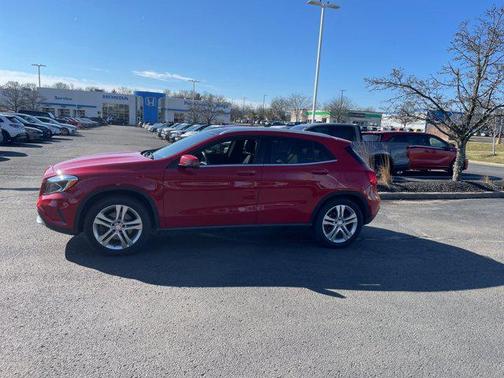 2016 Mercedes-Benz GLA-Class 4MATIC