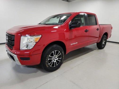 2022 Nissan Titan SV