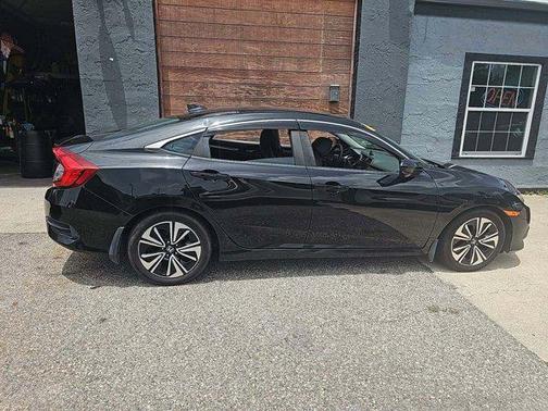 2017 Honda Civic EX-L Navi