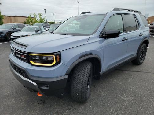 Sonic Gray Pearl 2026 Honda Passport AWD TrailSport Elite