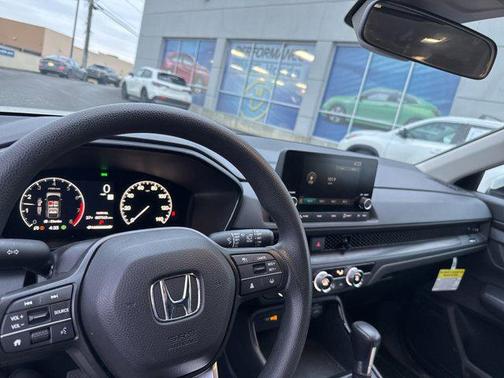 2025 Honda CR-V LX AWD