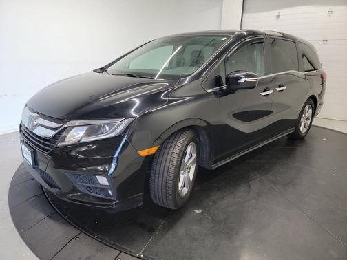 Crystal Black Pearl 2020 Honda Odyssey EX