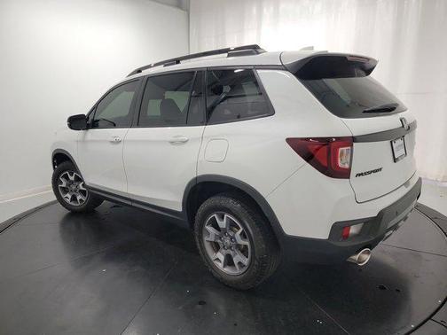 2023 Honda Passport AWD TrailSport