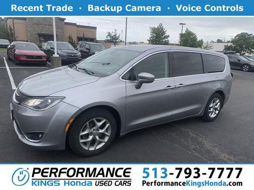 Billet Silver Metallic Clearcoat 2019 Chrysler Pacifica Touring Plus