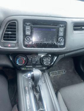 Crystal Black Pearl 2019 Honda HR-V LX