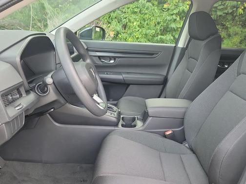 Crystal Black Pearl 2027 Honda CR-V EX