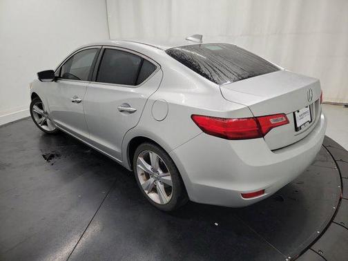 2015 Acura ILX 2.0L Technology