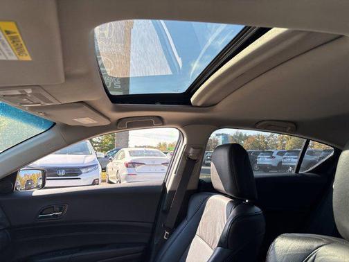 2015 Acura ILX 2.0L Technology