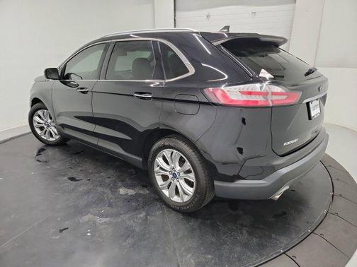 Agate Black 2020 Ford Edge Titanium