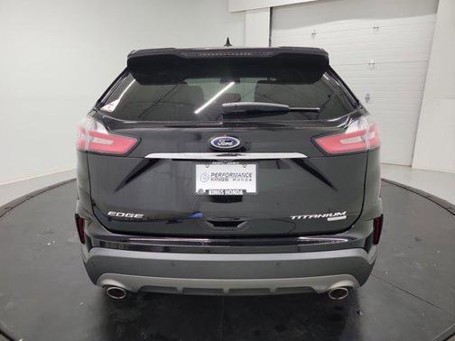 Agate Black 2020 Ford Edge Titanium