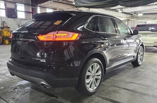 Agate Black 2020 Ford Edge Titanium