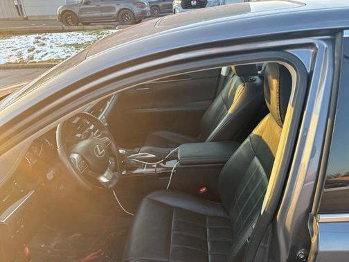 2016 Lexus ES 350 Base