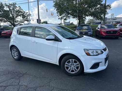 2017 Chevrolet Sonic LT