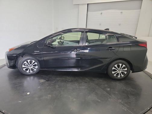 Midnight Black Metallic 2019 Toyota Prius XLE