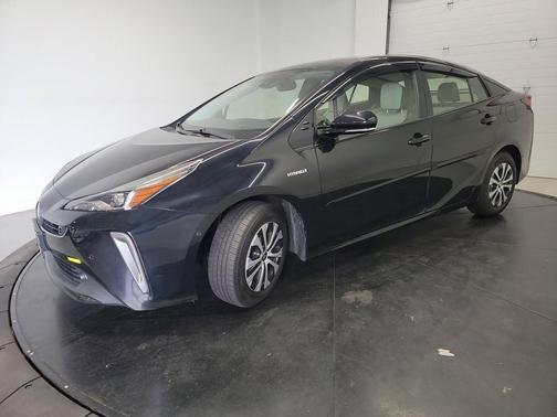 Midnight Black Metallic 2019 Toyota Prius XLE