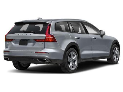 2021 Volvo V60 Cross Country T5