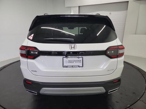 Platinum White Pearl 2023 Honda Pilot AWD Elite