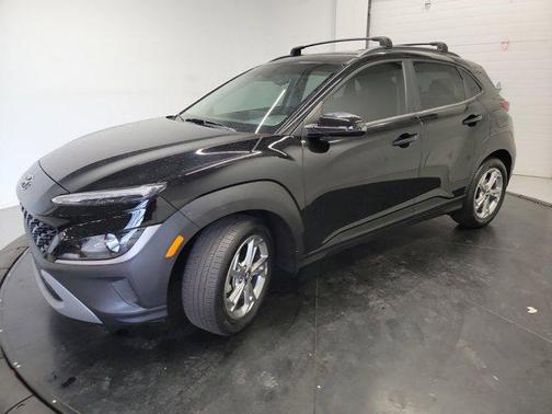 Ultra Black 2022 Hyundai KONA SEL