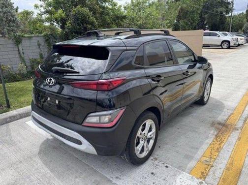Ultra Black 2022 Hyundai KONA SEL
