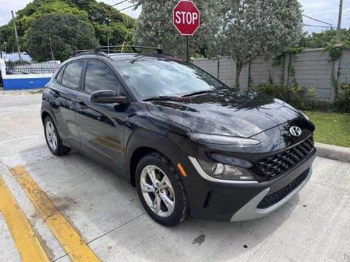 Ultra Black 2022 Hyundai KONA SEL