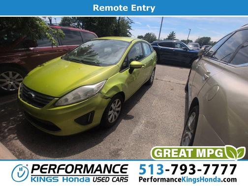 Lime Squeeze Metallic 2011 Ford Fiesta SE