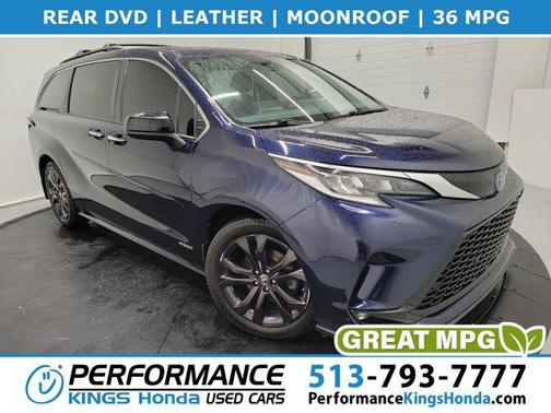 2021 Toyota Sienna XSE 7 Passenger