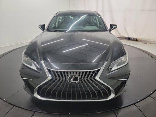 2022 Lexus ES 350 Base