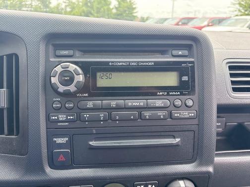 Alabaster Silver Metallic 2011 Honda Ridgeline RTL