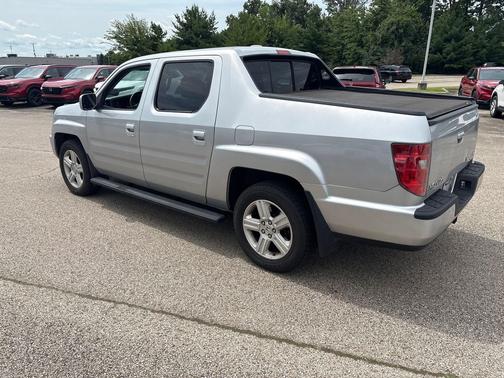 Alabaster Silver Metallic 2011 Honda Ridgeline RTL