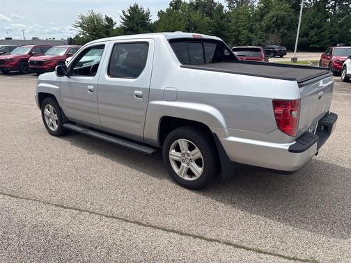 Alabaster Silver Metallic 2011 Honda Ridgeline RTL